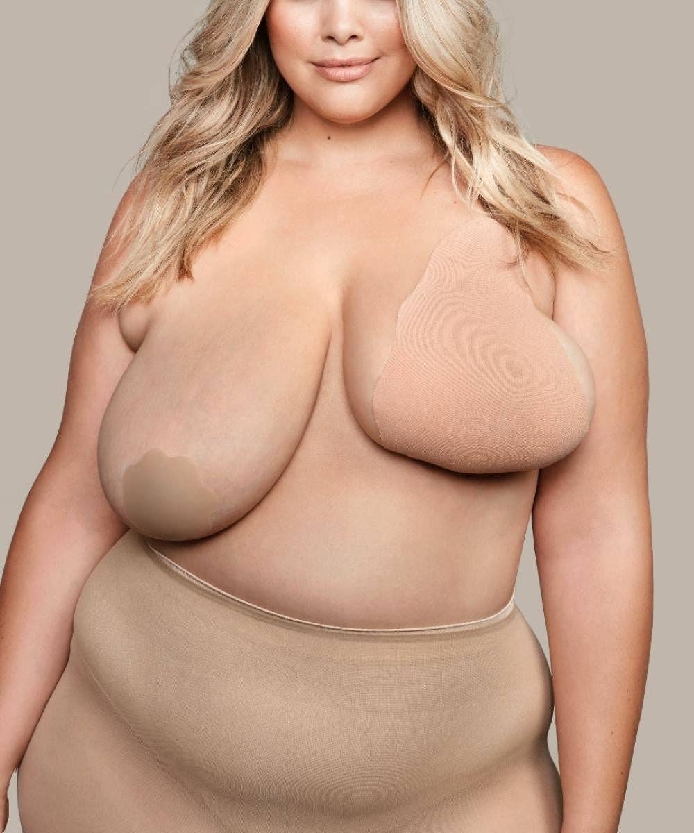Image of NOOD - Game Changer | Lift & Shape Adhesive Hemp Bra: No 5 Soft Tan / 3